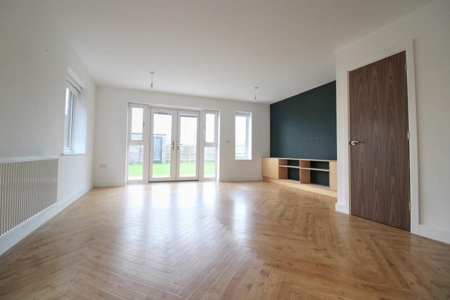 Images for Twin Oaks Drive, Polegate, East Sussex, BN26 6GH