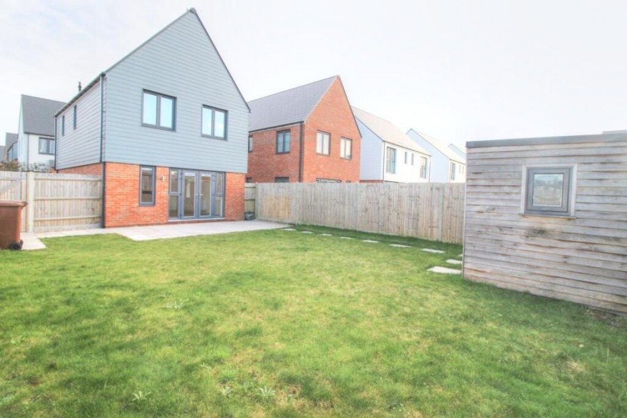 Images for Twin Oaks Drive, Polegate, East Sussex, BN26 6GH