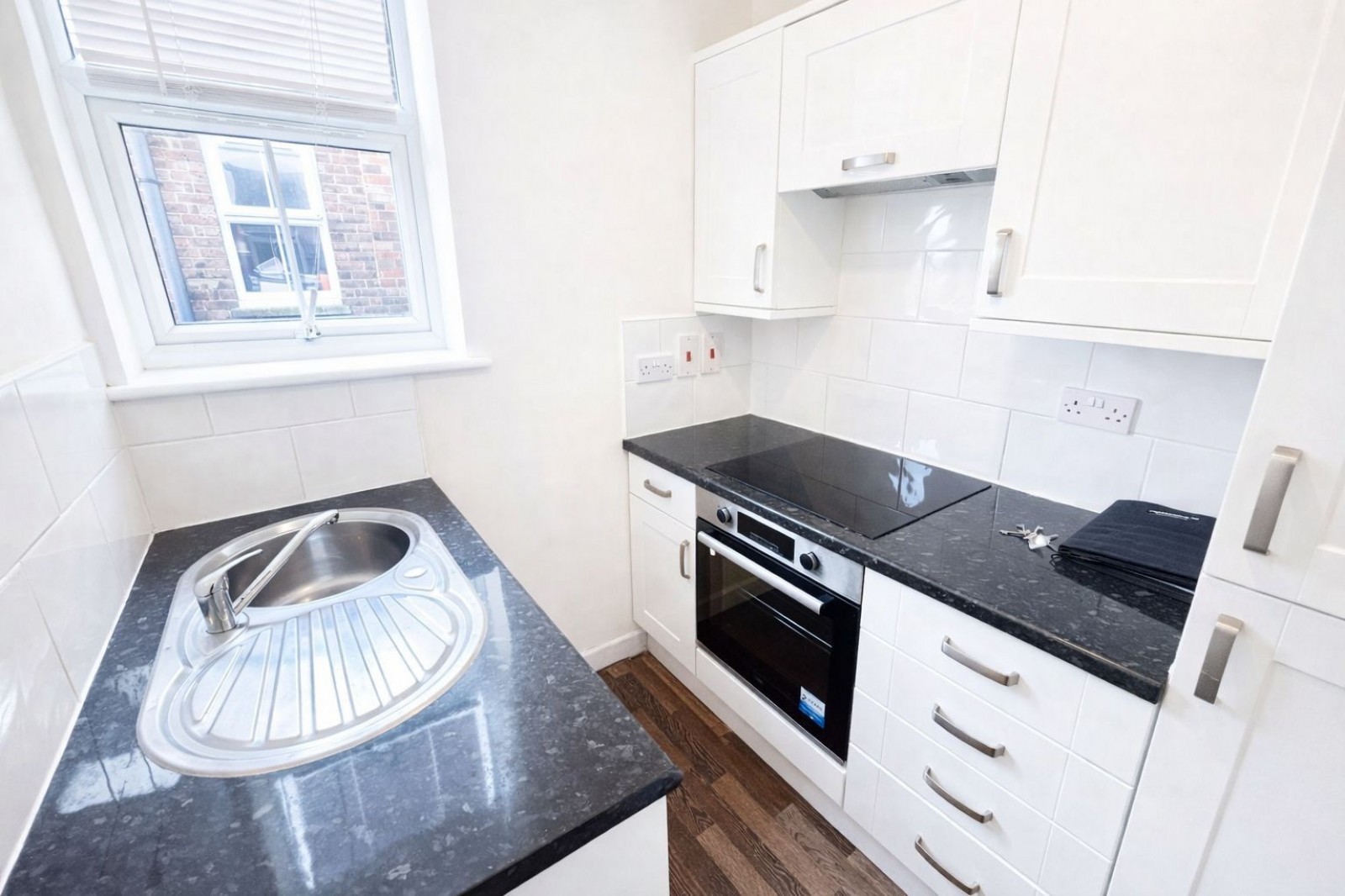 Images for Close to Seafront & Town Centre, Eastbourne, East Sussex, BN21 3PB