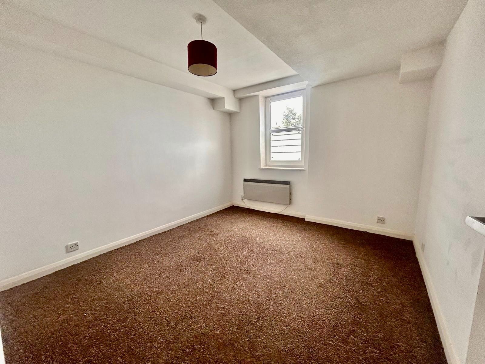 Images for Close to Seafront, Terminus Road, Eastbourne, BN21 3DH