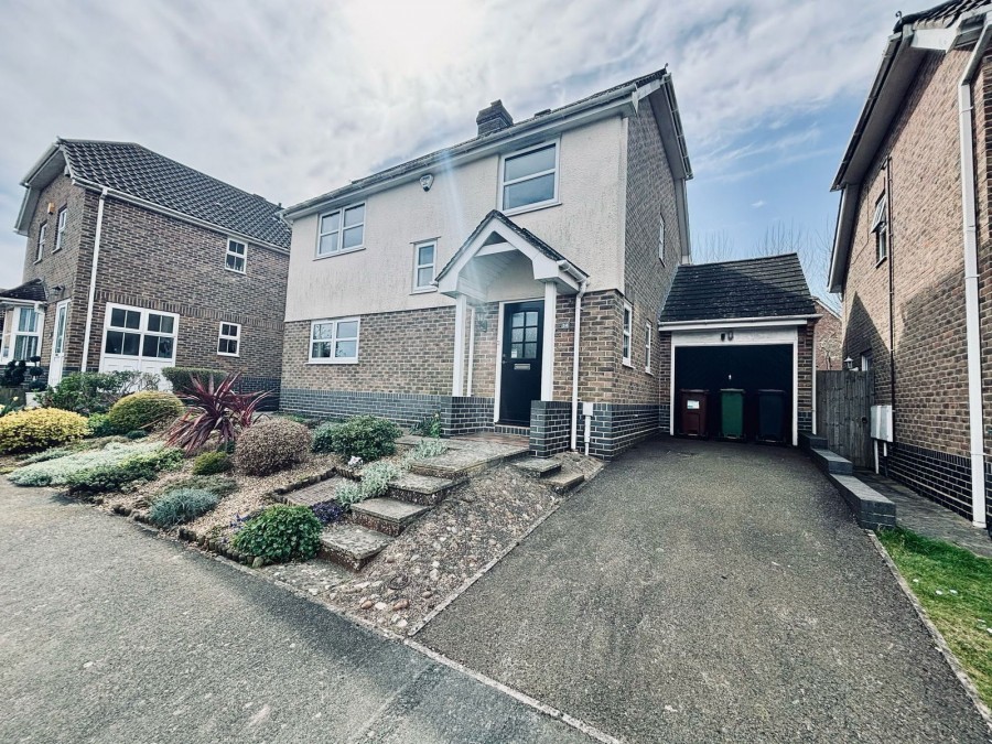 Images for Chiltern Close, Eastbourne, BN23 8HD