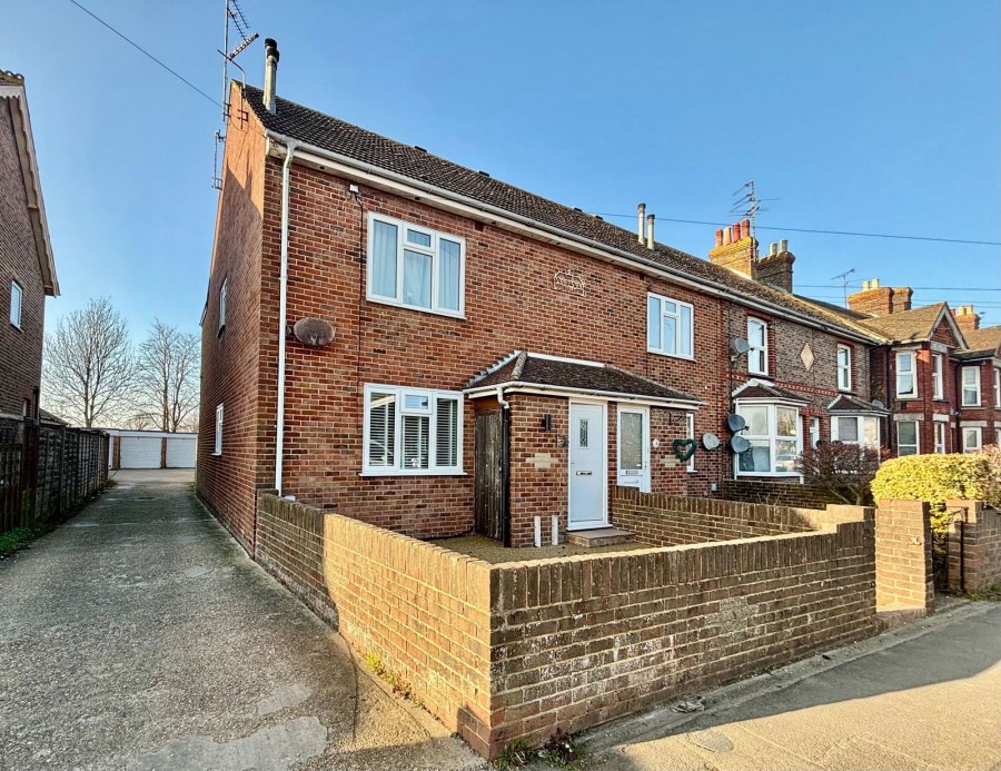 Images for South Road, Hailsham, BN27 3JQ