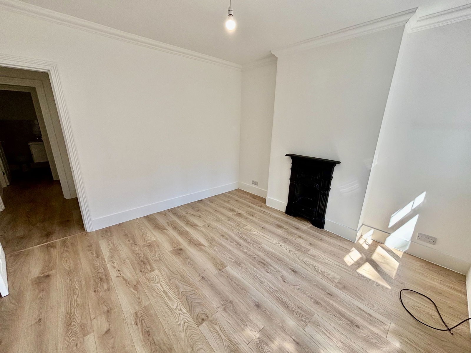 Images for Vicarage Lane, Eastbourne, BN20 8AX