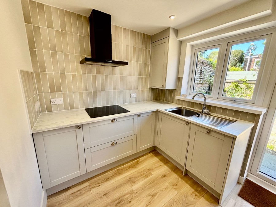 Images for Vicarage Lane, Eastbourne, BN20 8AX