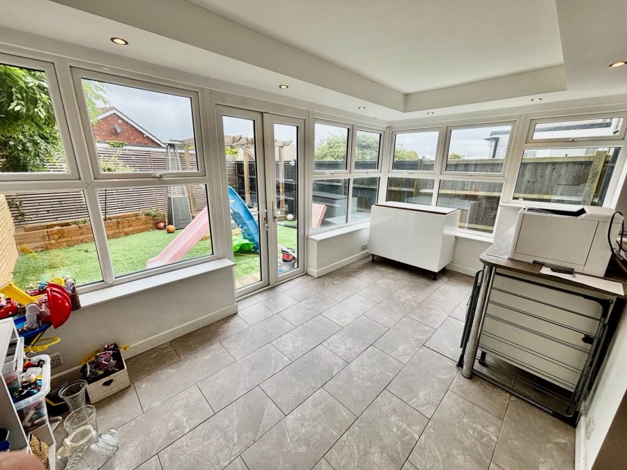 Images for Swinburne Avenue, Eastbourne, BN22 0PN