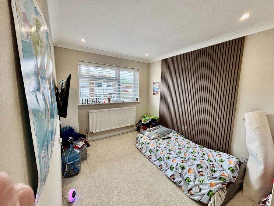 Images for Swinburne Avenue, Eastbourne, BN22 0PN