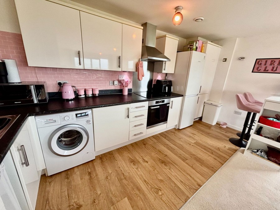 Images for Groombridge Avenue, Eastbourne, BN22 7FF