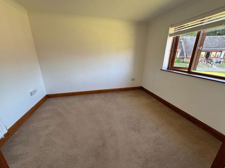 Images for Glyndley Manor Cottage Estate, Stone Cross, Pevensey, BN24 5BS