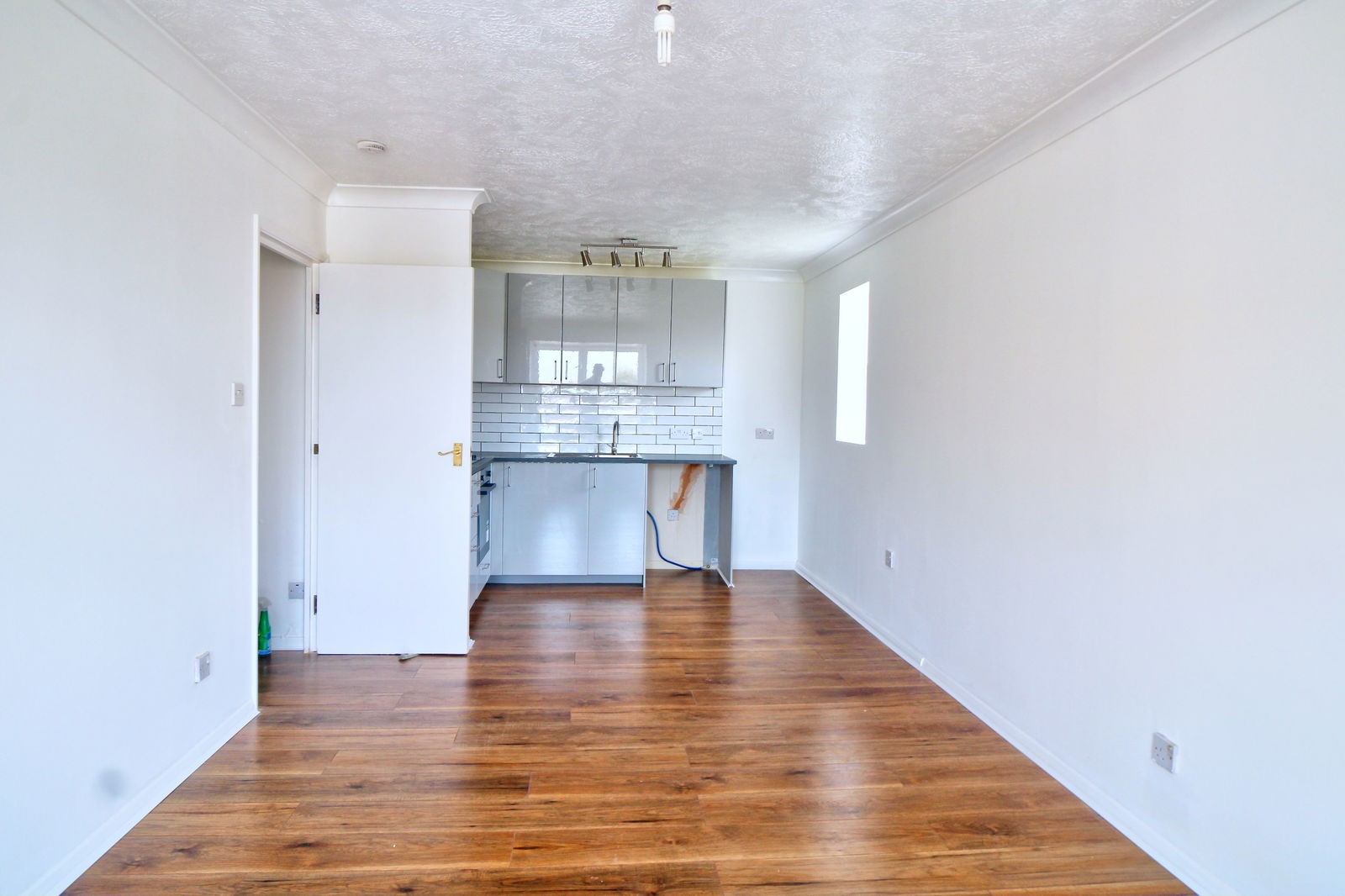Images for Snowdon Close, Eastbourne, BN23 8HZ