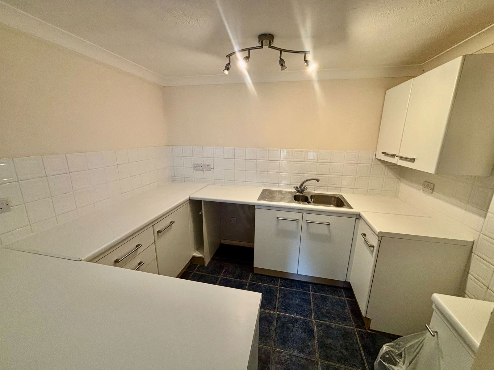 Images for Snowdon Close, Eastbourne, BN23 8HZ