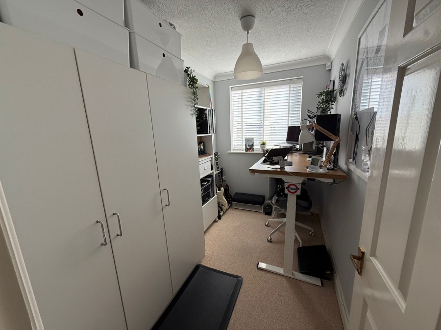 Images for Honeycrag Close, Polegate, BN26 6QJ