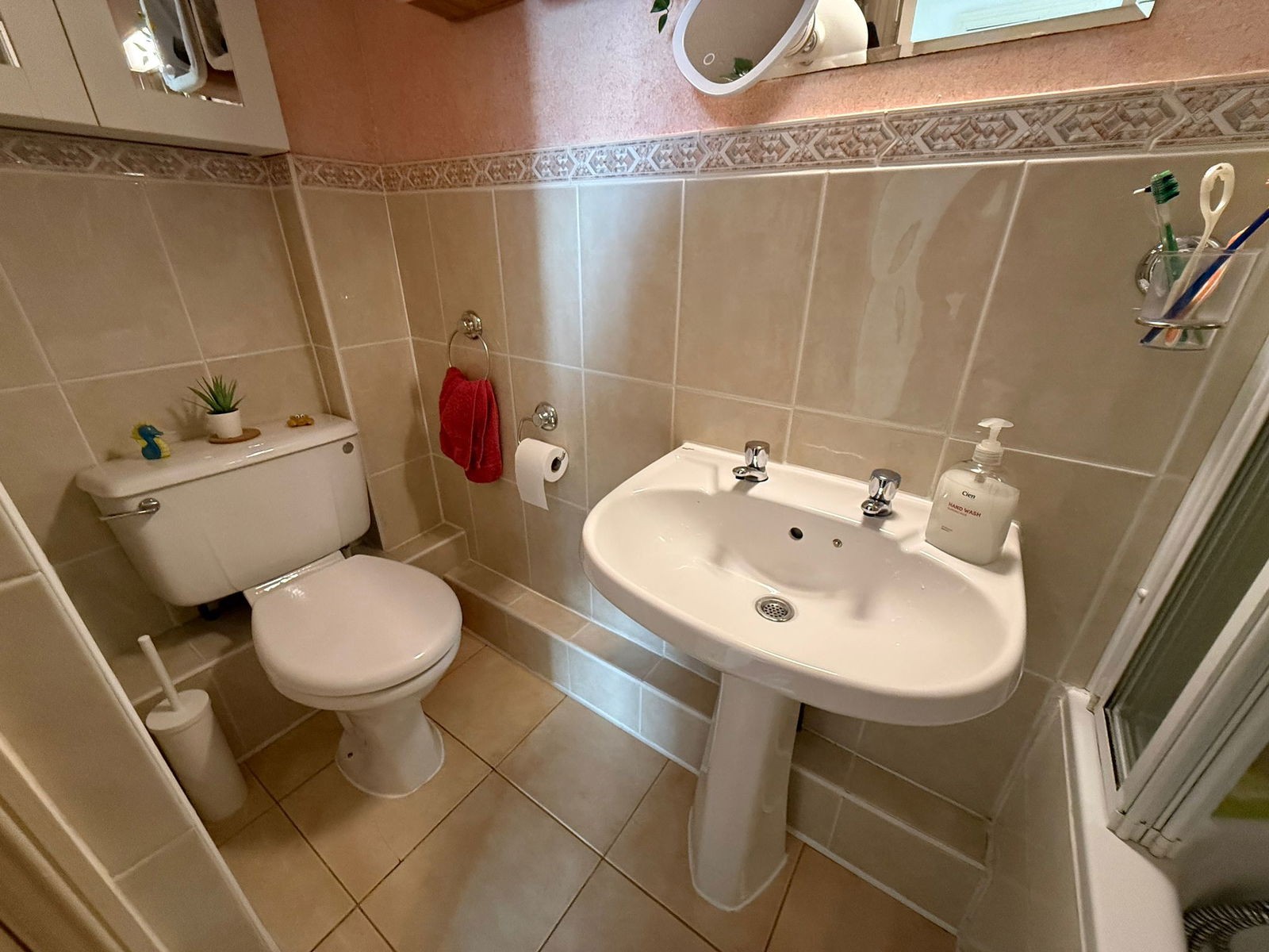 Images for Honeycrag Close, Polegate, BN26 6QJ