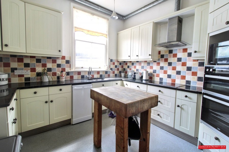 Images for Hyde Gardens, Eastbourne, BN21 4PU