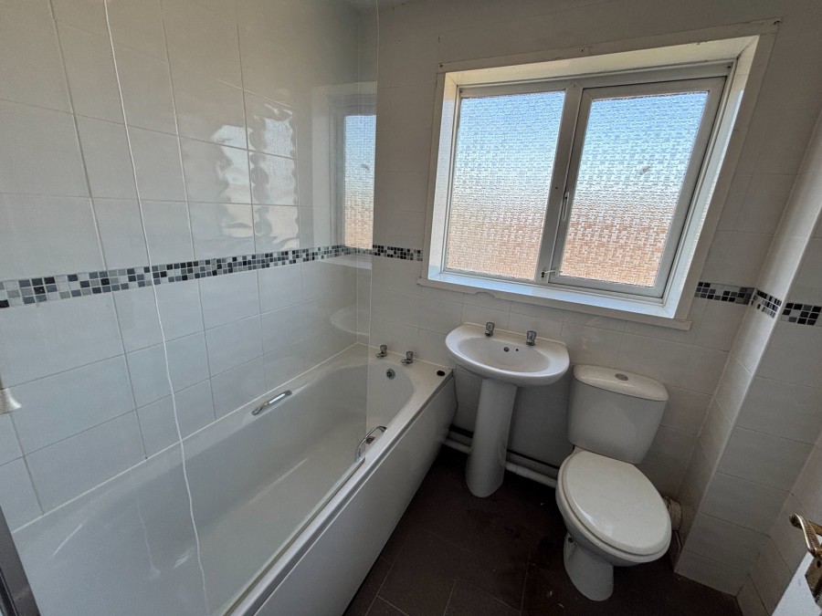 Images for Milfoil Drive, Eastbourne, BN23 8BR