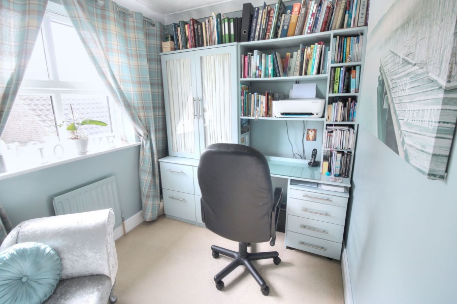 Images for Chiltern Close, Eastbourne, BN23 8HD