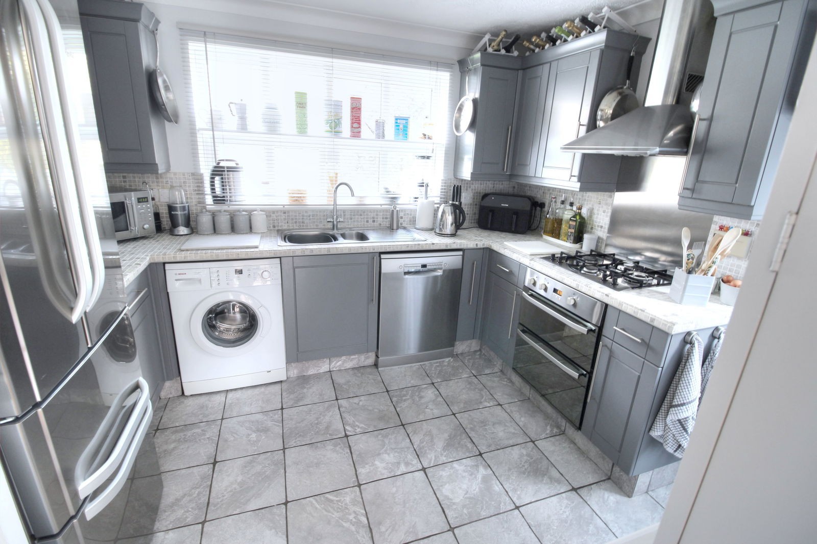 Images for Chiltern Close, Eastbourne, BN23 8HD