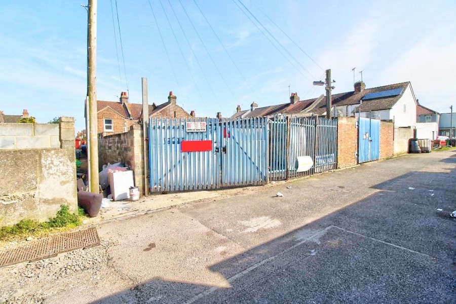 Images for Seabeach Lane, Eastbourne, BN22 7NZ