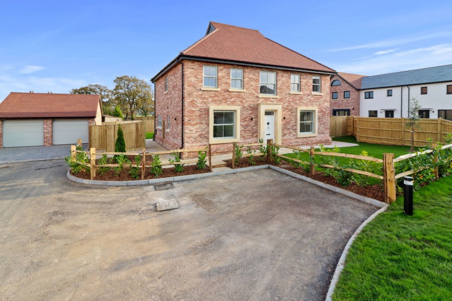 Images for Primrose Mill Gardens, Hailsham, East Sussex, BN27 2GY
