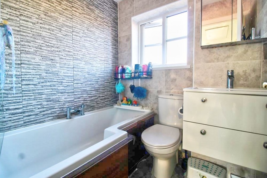 Images for Eden Close, Stone Cross, Pevensey, BN24 5EX